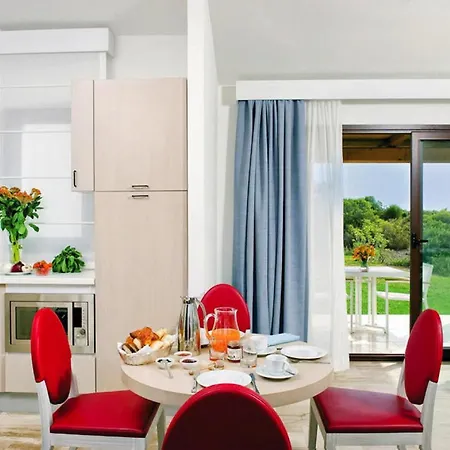 Grande Baia Apartment