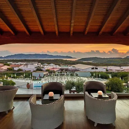 Grande Baia Apartament